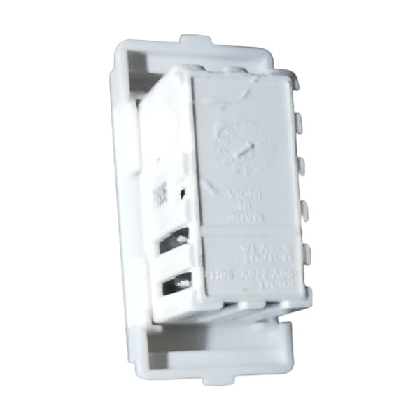 Honeywell MK Midas 1A Modular USB Socket 1M White SS2683