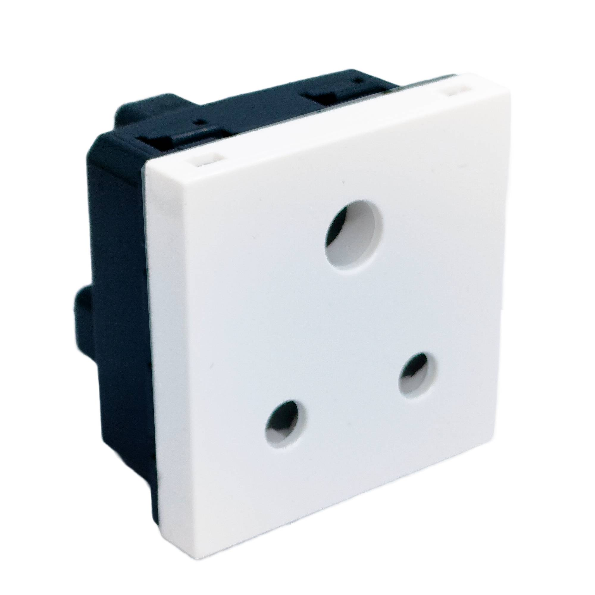 Legrand Myrius Modular Socket White - 6A 3 Pin, 2M