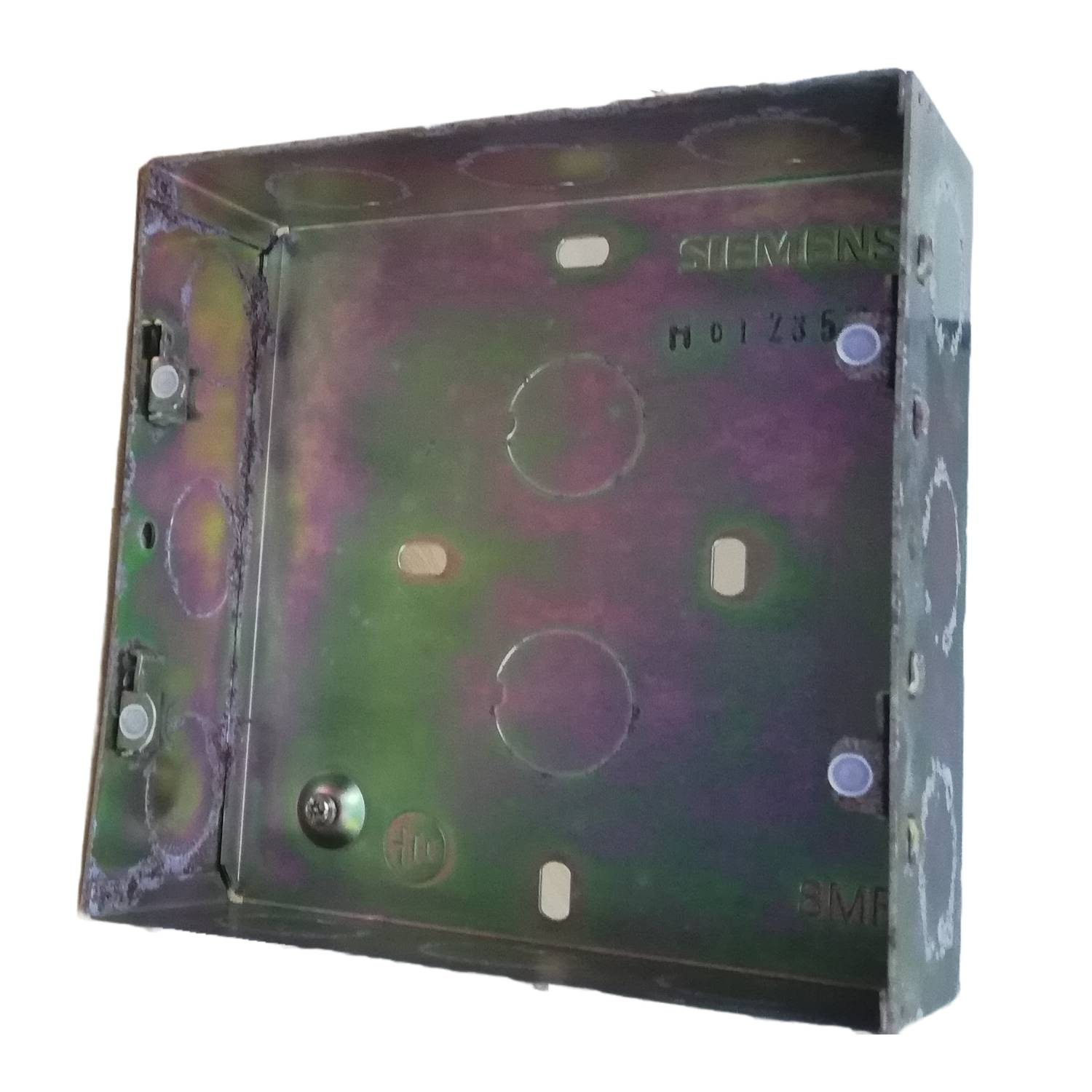 Siemens Modular Concealed Metal Boxes - 8M (S)